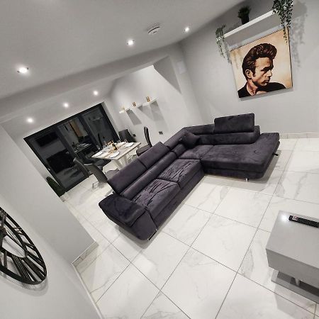 Billie Island Apartments Slaithwaite Luaran gambar